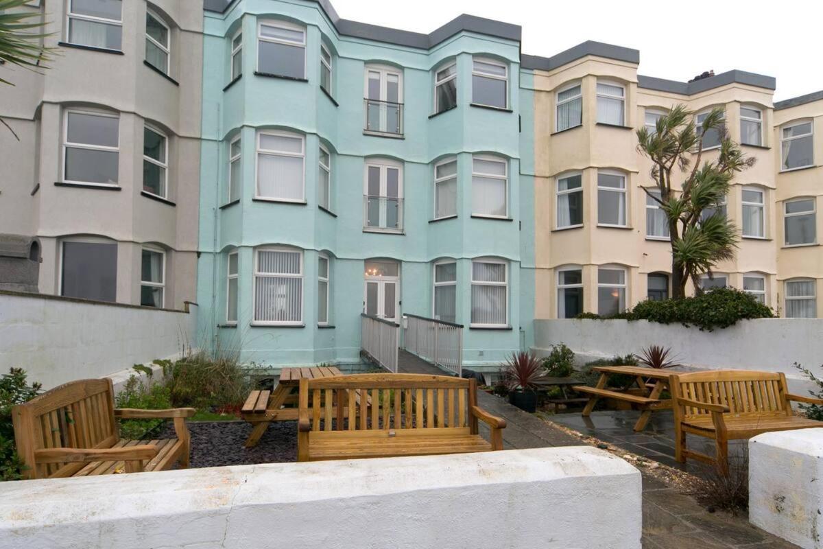 Pass The Keys Hafan Stylish 2 Bedroom Sea View Apartment Pwllheli Exterior foto